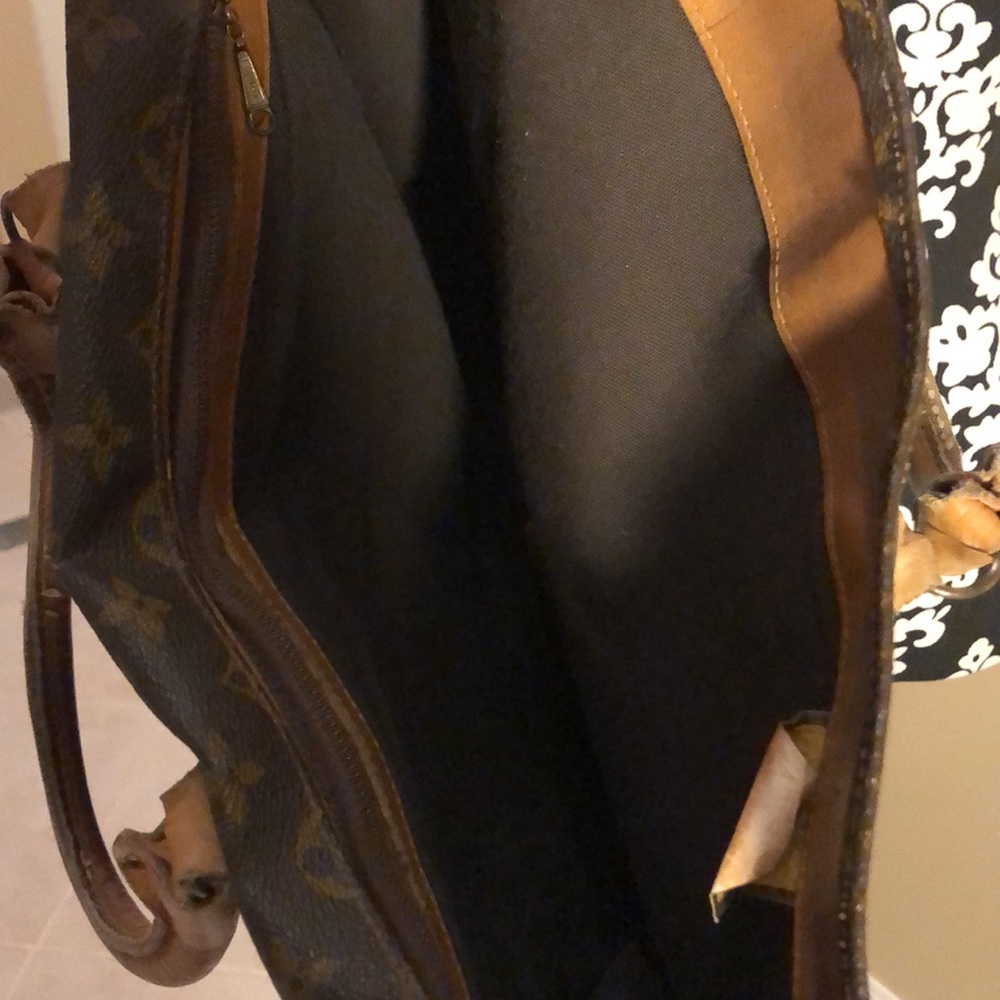 Vintage Louis Vuitton Monogram French country sac plat. A truly iconic bag - Picture 9 of 16